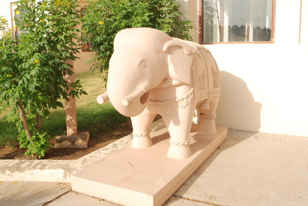 Sara Vilas Hotel Nawalgarh Luaran gambar