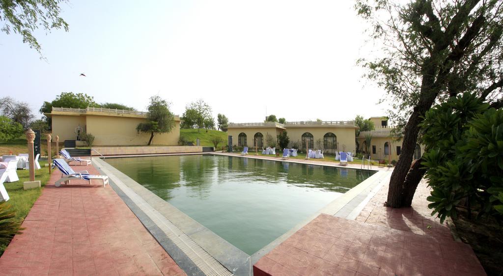 Sara Vilas Hotel Nawalgarh Luaran gambar